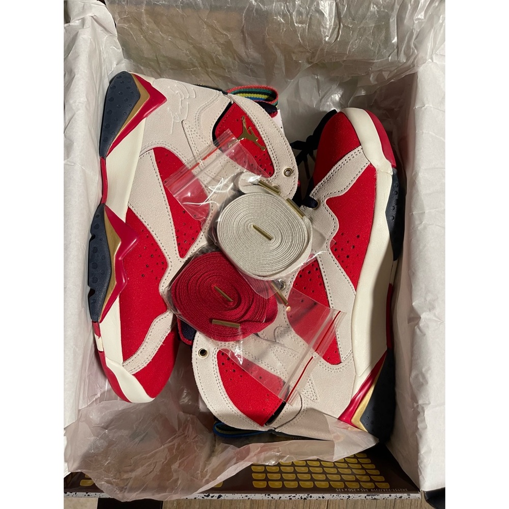 (2022) TROPHY ROOM X AIR JORDAN 7 RETRO 'NEW SHERIFF IN TOWN'